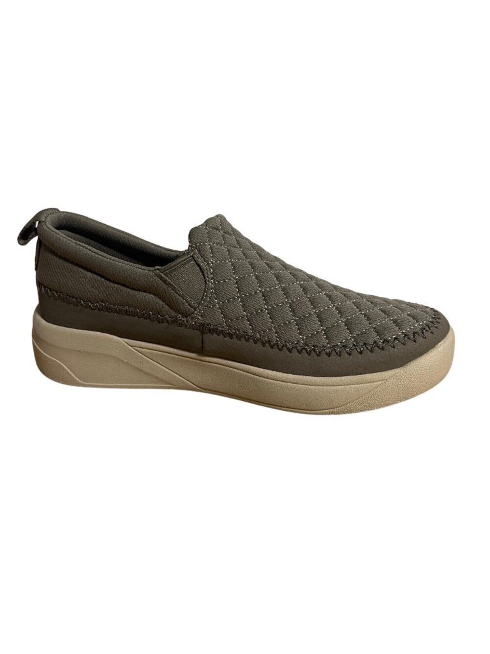 Staheekum Womens Quilted Slip-On Shoes Taupe Size 8 Comfortable Durable Casual